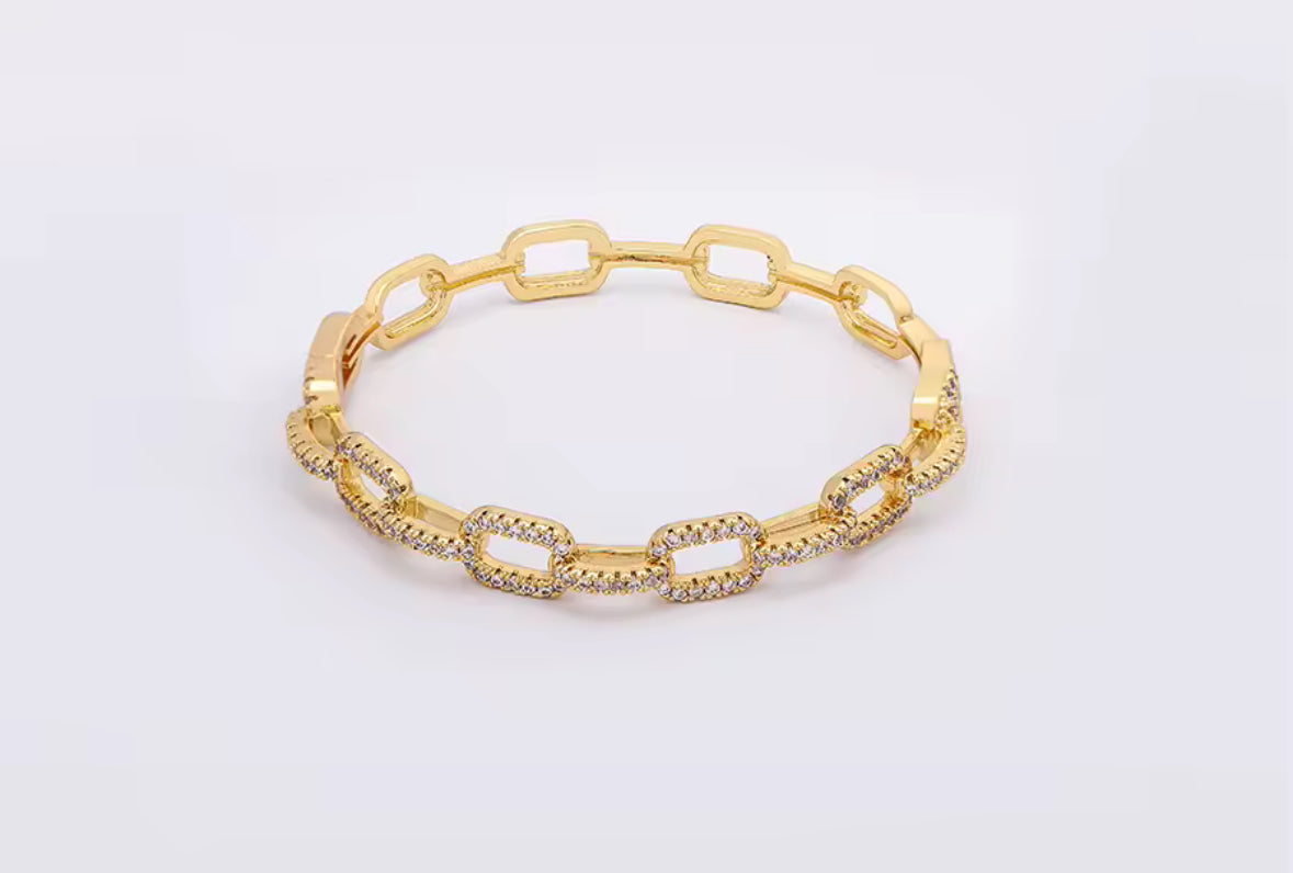 Pulsera tipo cadena bañado de oro