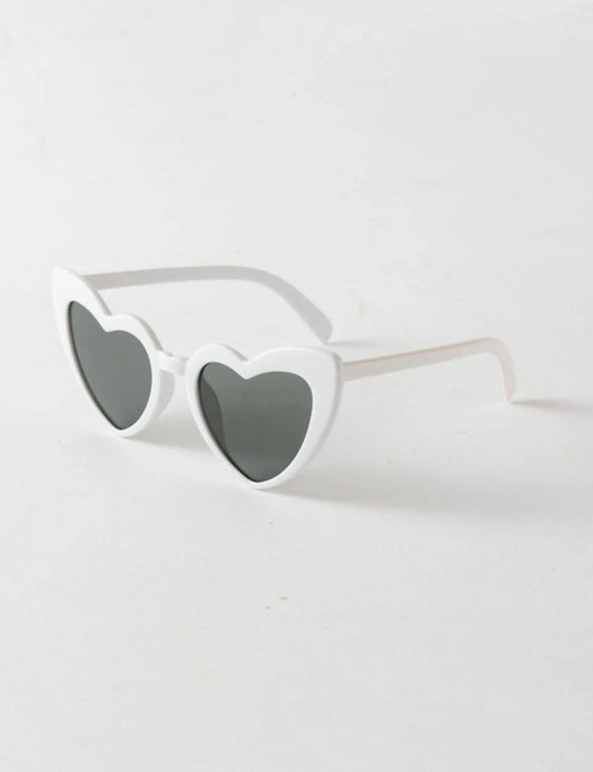 Lentes de sol estilo corazón