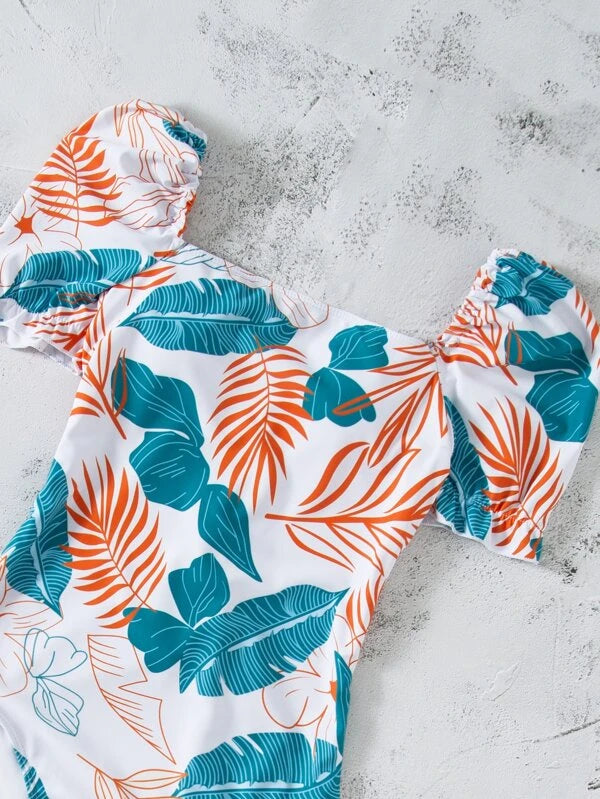 Traje de baño estampado tropical